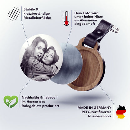 I love my Papa -  Foto-Schlüsselanhänger aus Eichenholz mit Gravur und kratzfestem Foto in Farbe